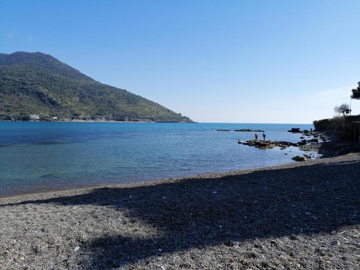 B&B Alos Sapri Δωμάτιο φωτογραφία